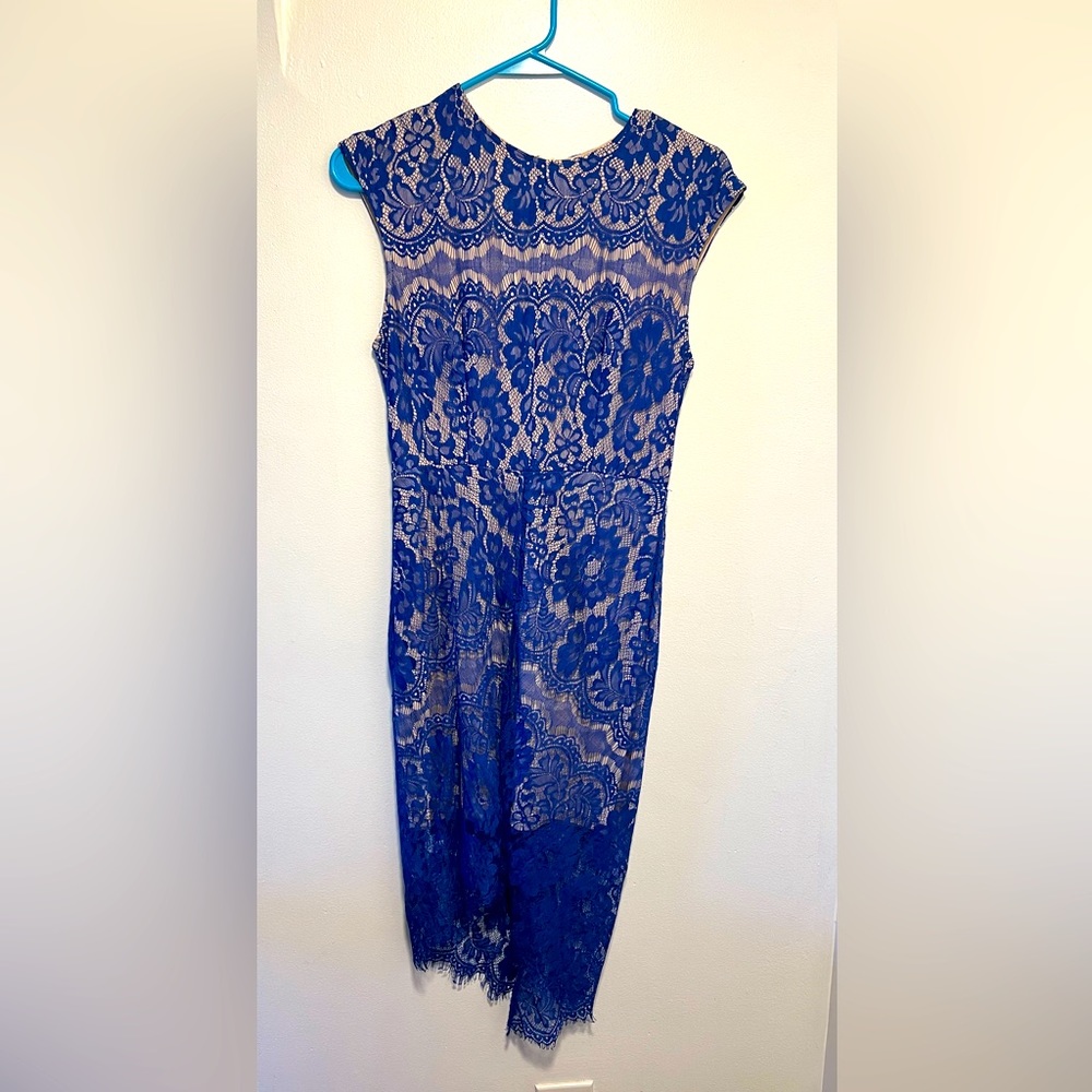 Lily Whyt lace midi dress